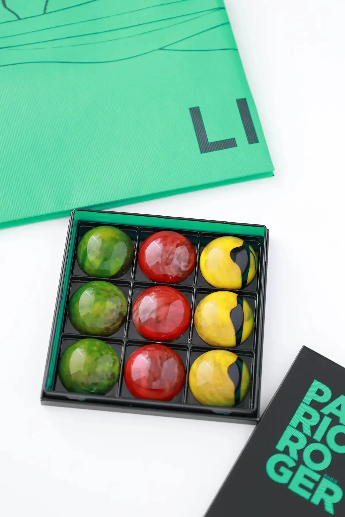 PATRICK ROGER パトリック・ロジェ