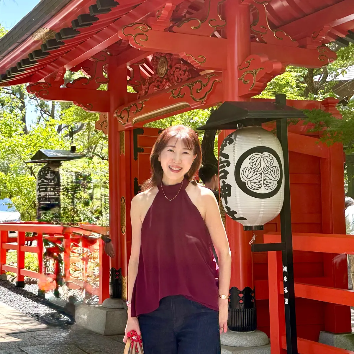 愛宕神社　本殿前