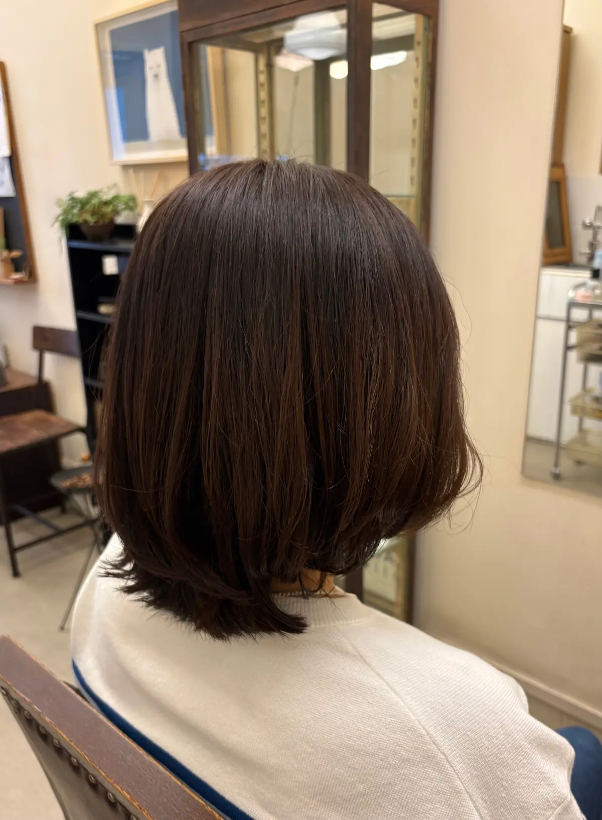 アラフィフ　ヘアスタイル