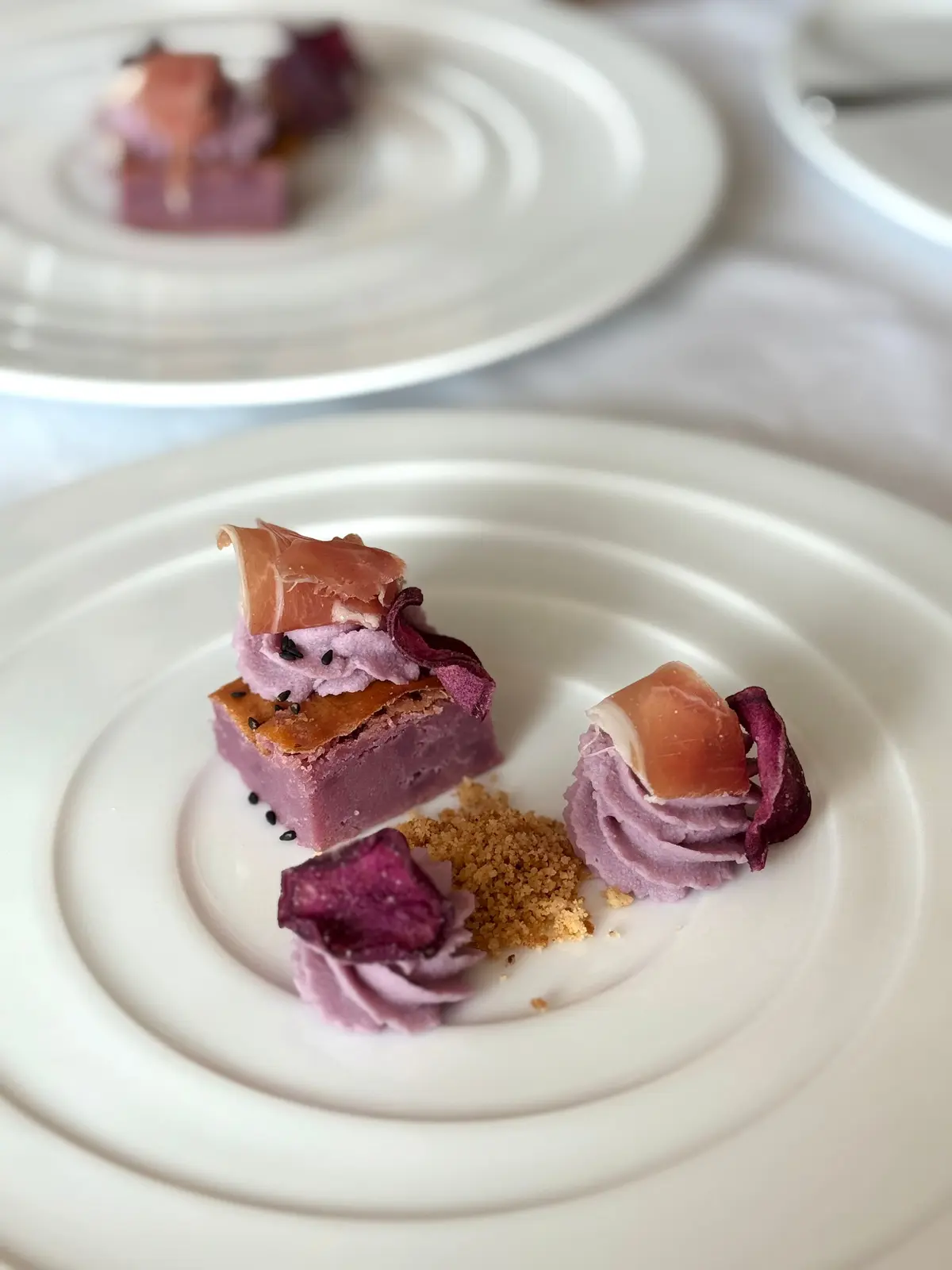 大阪　梅田　アルモーニアンブラッセ大阪　大阪ランチ　梅田ランチ　ホテルランチ　リヨン　フレンチレストラン　　ランチ　バースデー　お誕生日　女子会　