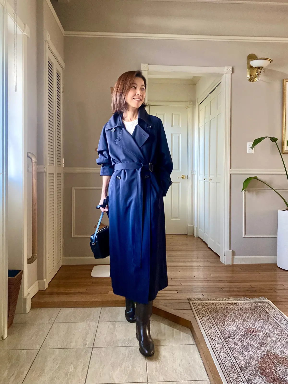 トレンチコート✖️ロングブーツの画像_2