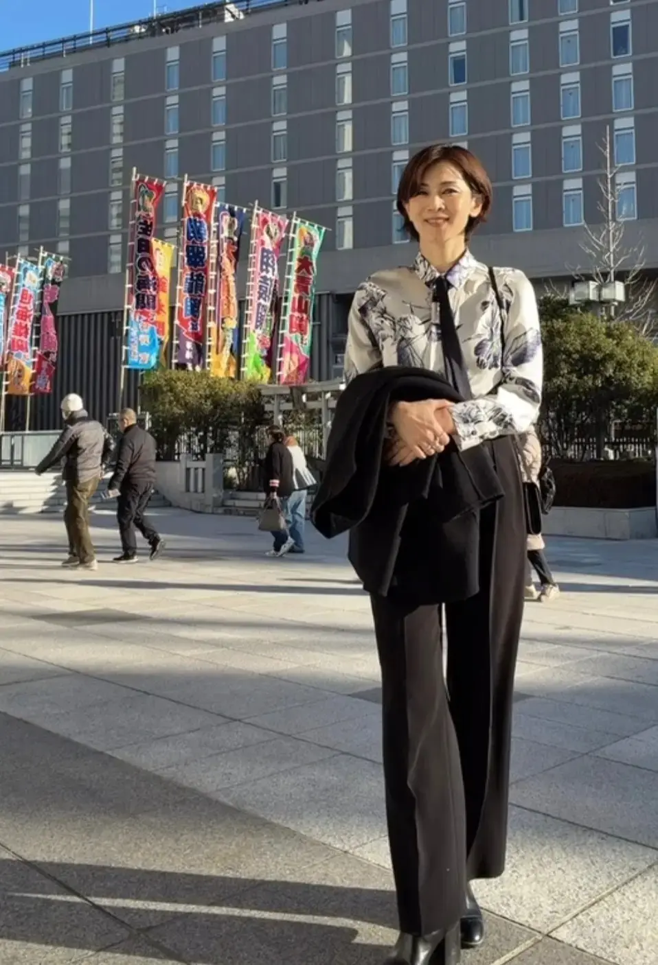 【ZARA シャツ愛用】エクラ華組 内村舞子さん