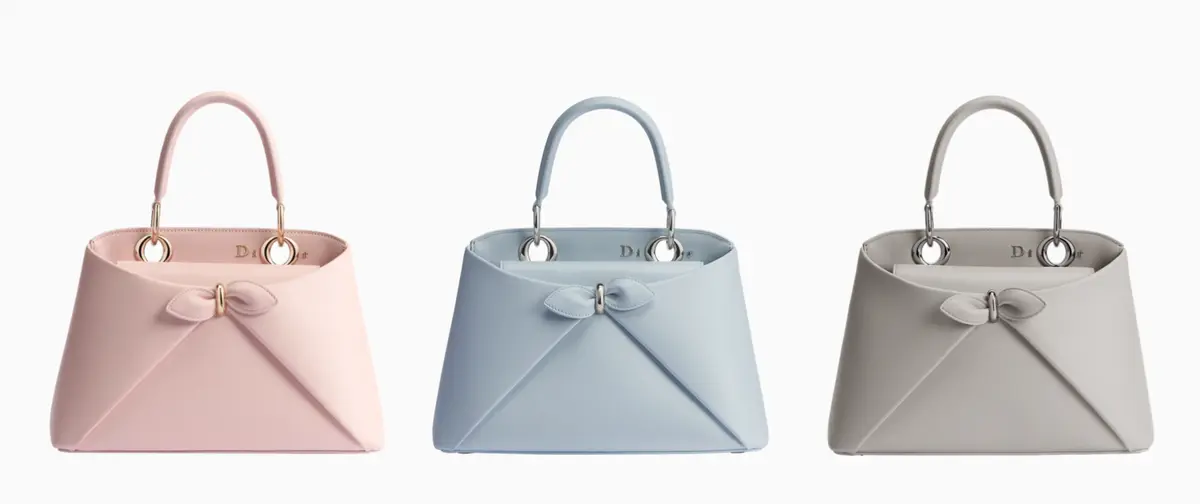 ィオール バッグ「ディオール シガール」スモール ペールピンク、ライトブルー、ライトグレーの3色