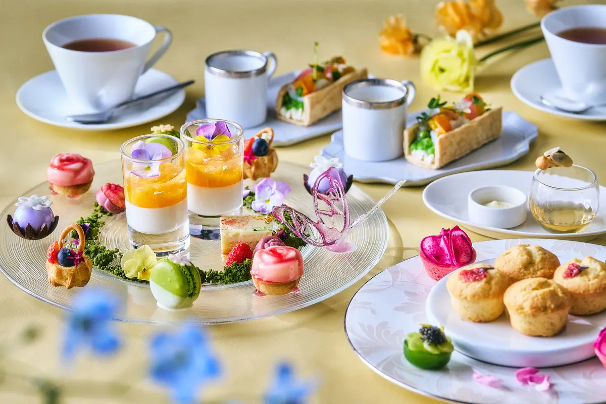アフタヌーンティー　ザ・プリンスギャラリー　東京紀尾井町「All-Day Dining OASIS GARDEN」「Sky Gallery Lounge Levita」