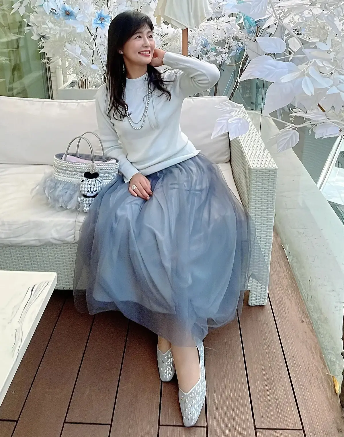 チームJマダムとも子さん　キラキラシルバーコーデ アフタヌーンティーコーデ