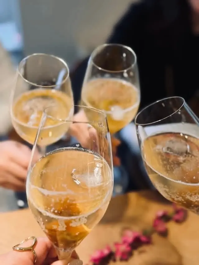 鎌倉 LAINE 女子会 アフタヌーンティー 乾杯 稲村ヶ崎