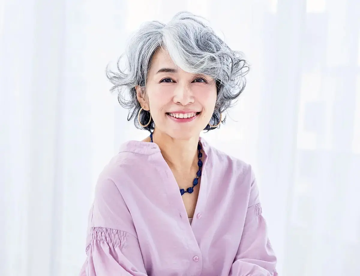 40代　50代　グレイヘア