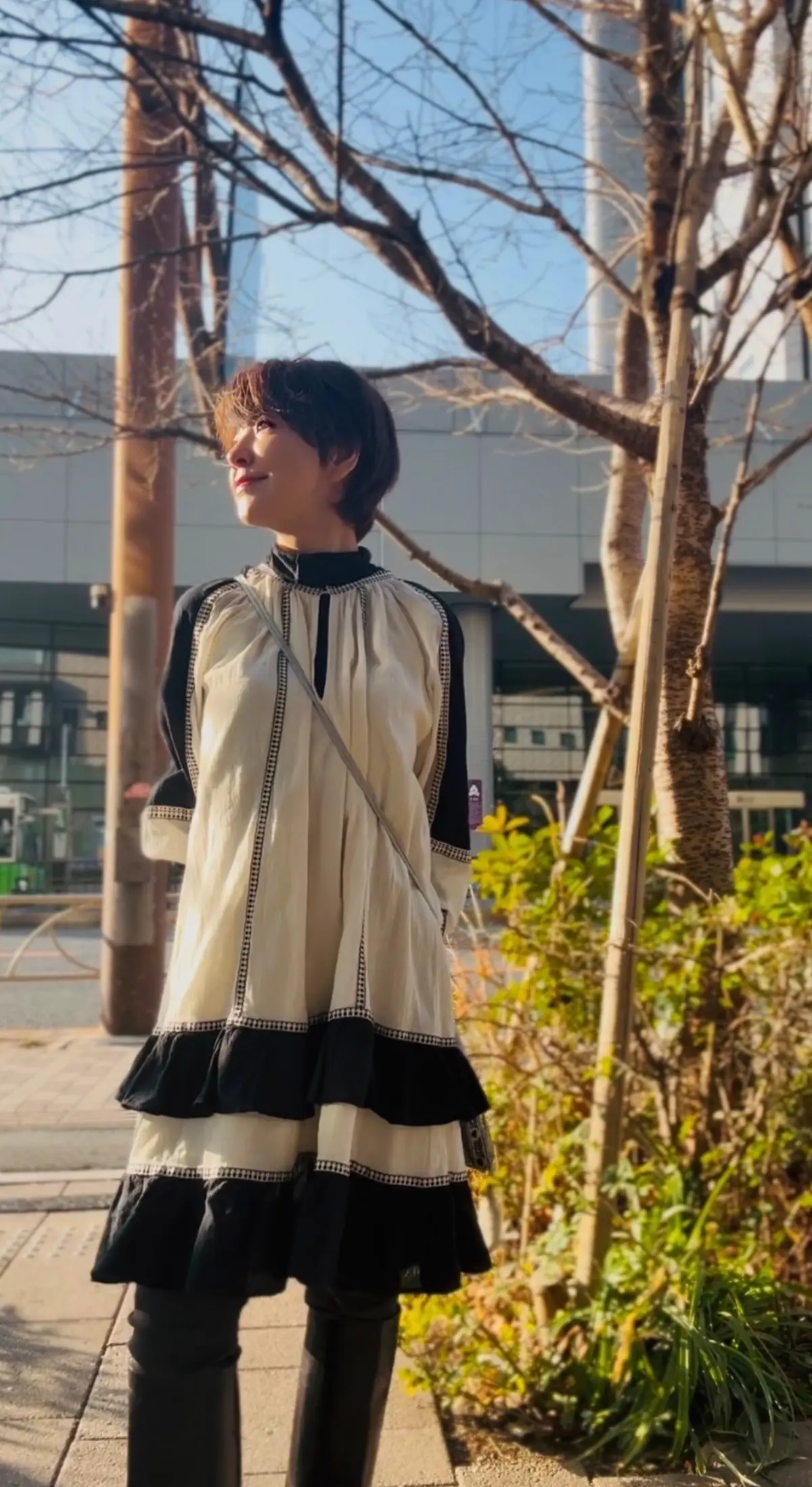 ブラックベースで春へシフト　　大人のワンの画像_4