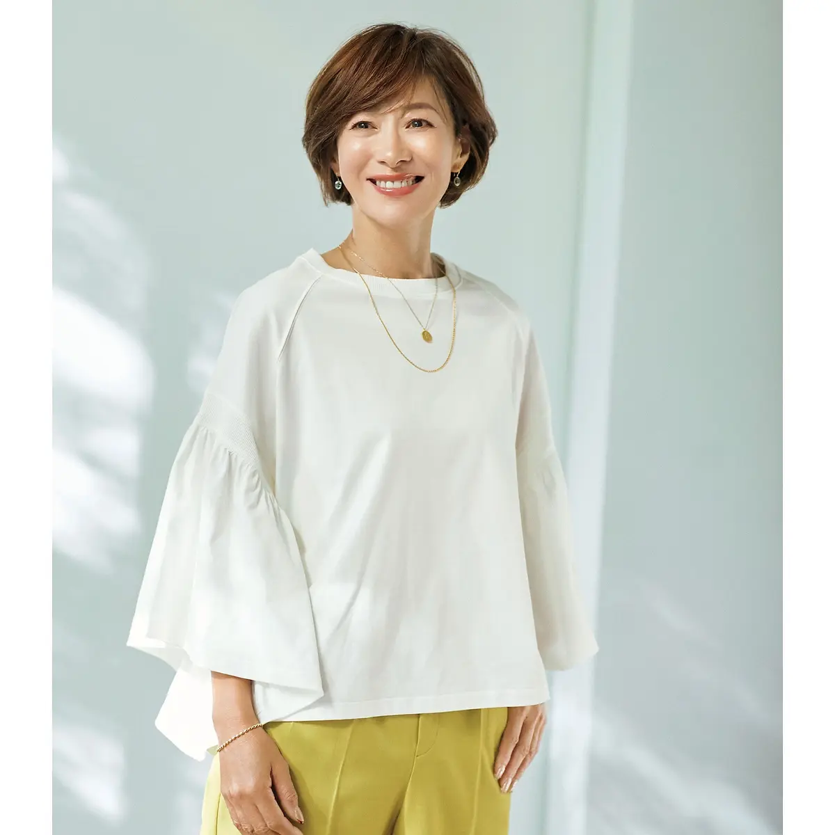 ギャザースリーブTシャツ