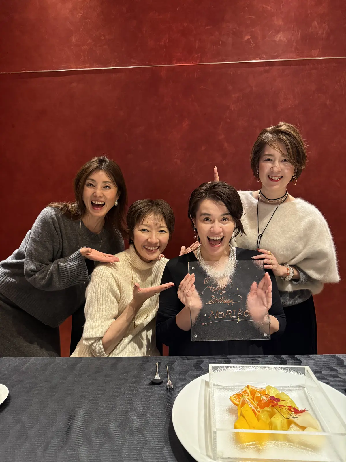 ホテルでの中華お料理は、コラボのコーディの画像_2