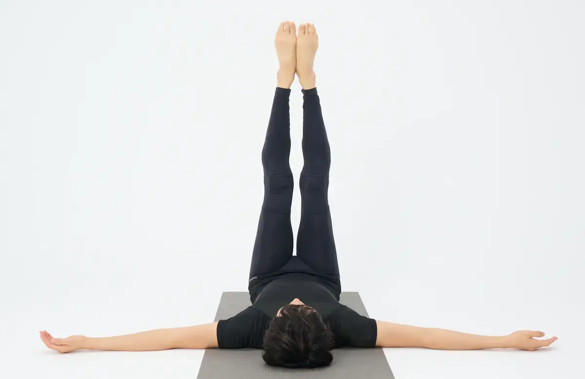 骨盤　床バレエ