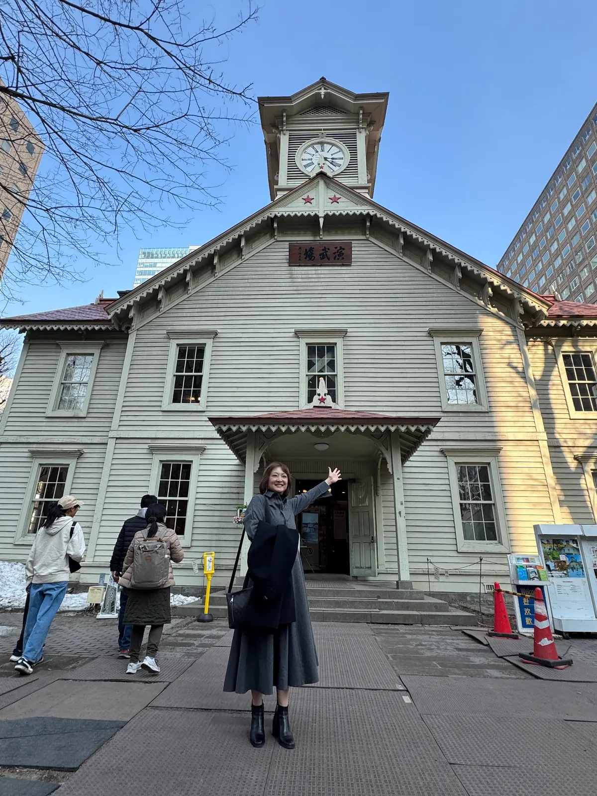 札幌市時計台　梅澤千佳子