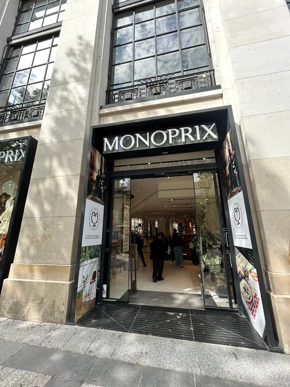 MONOPIRIX プチプラエコバッグ  モノプリ 「シャンゼリゼ」「オペラ」パリ土産