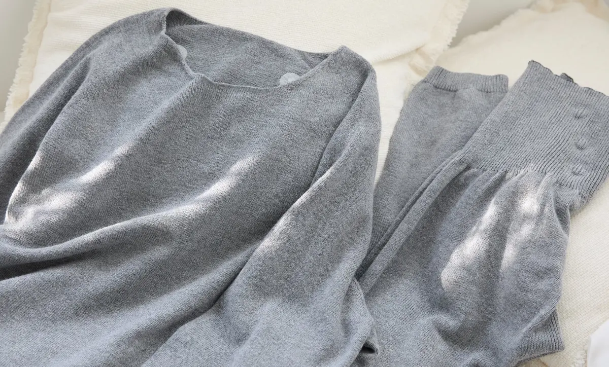 リエリィのナイトウェアが快適すぎる　磁気ケア　肩こり