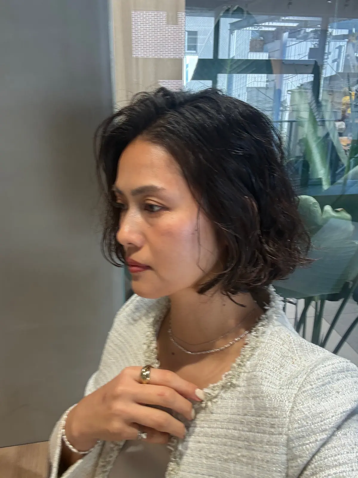 ショートボブ　ヘアスタイル　パーマ