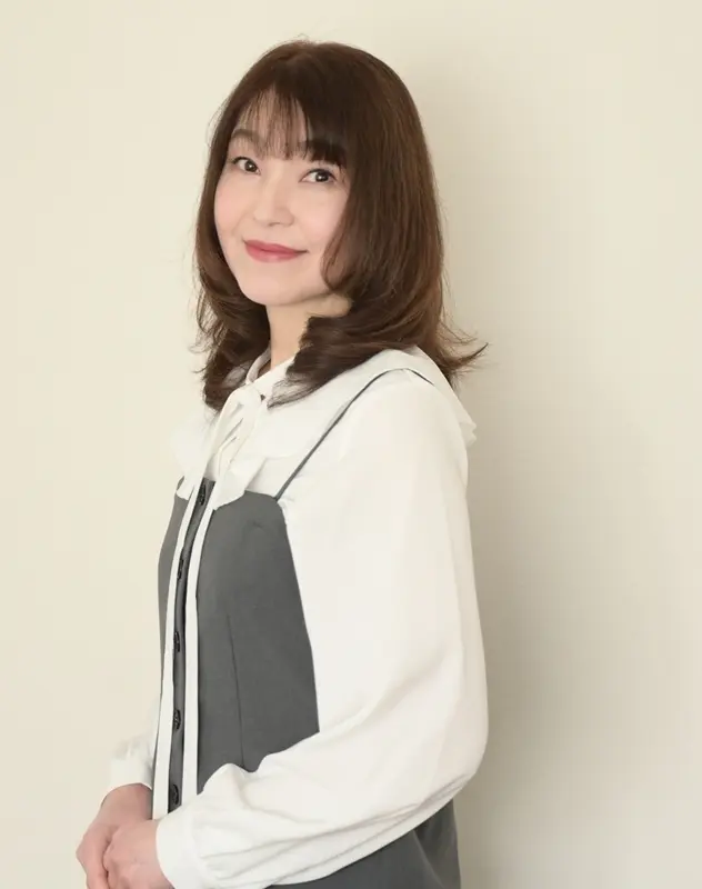 ロングヘアレイヤーカットの画像_6