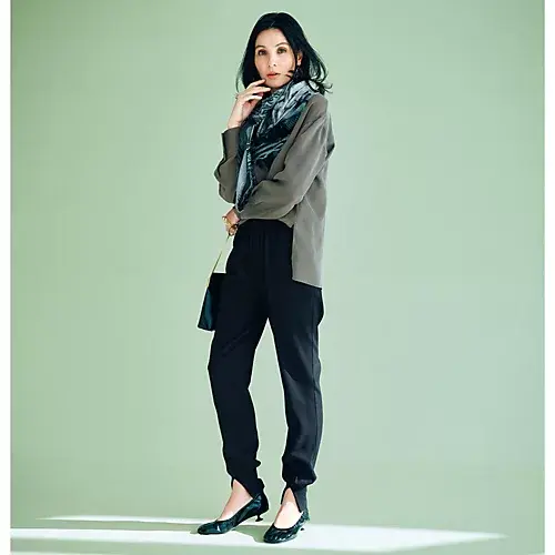 Col Pierrot×eclat とろみスリットリブパンツ ￥39,600