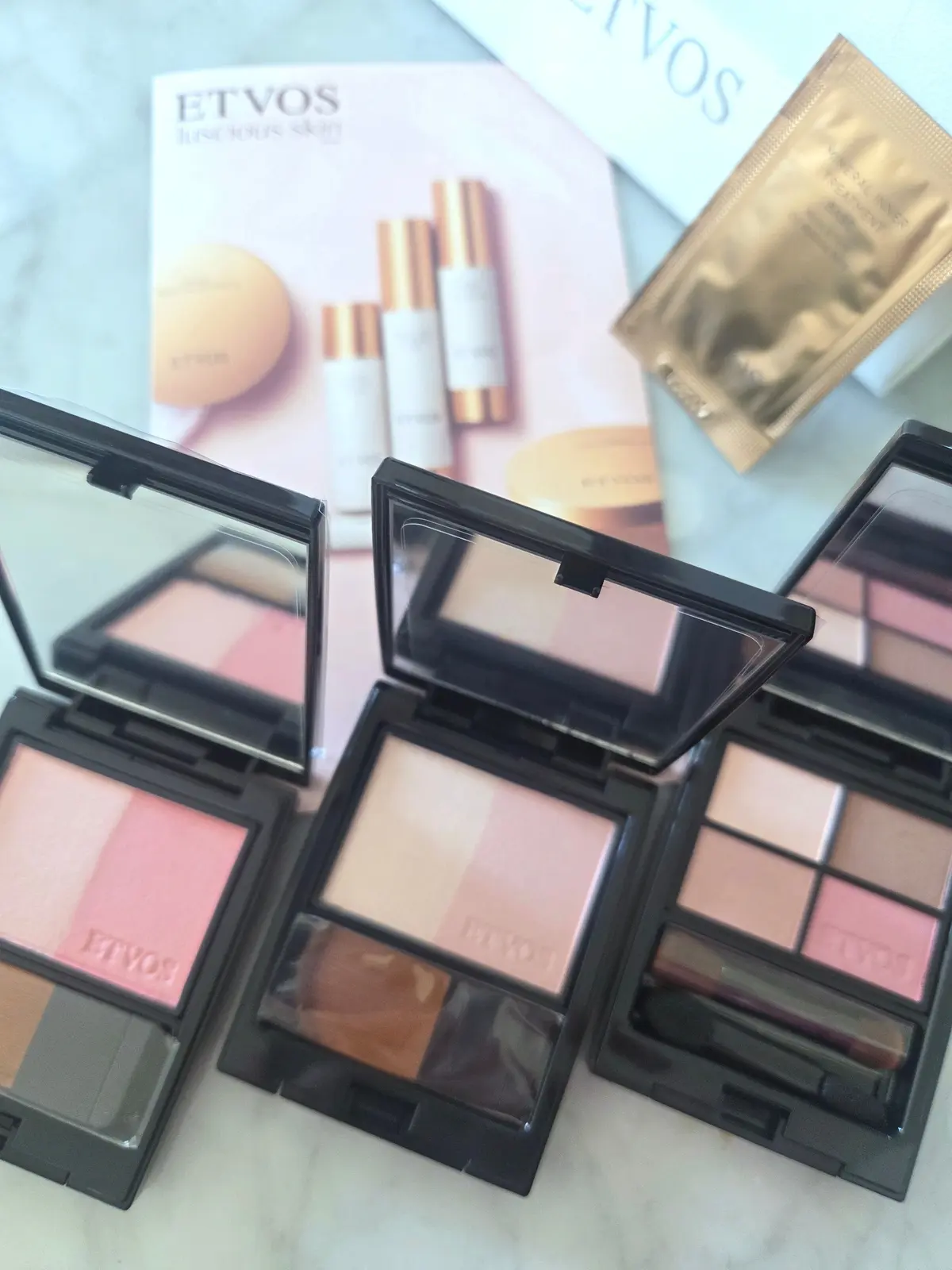 ETVOS アイメイク