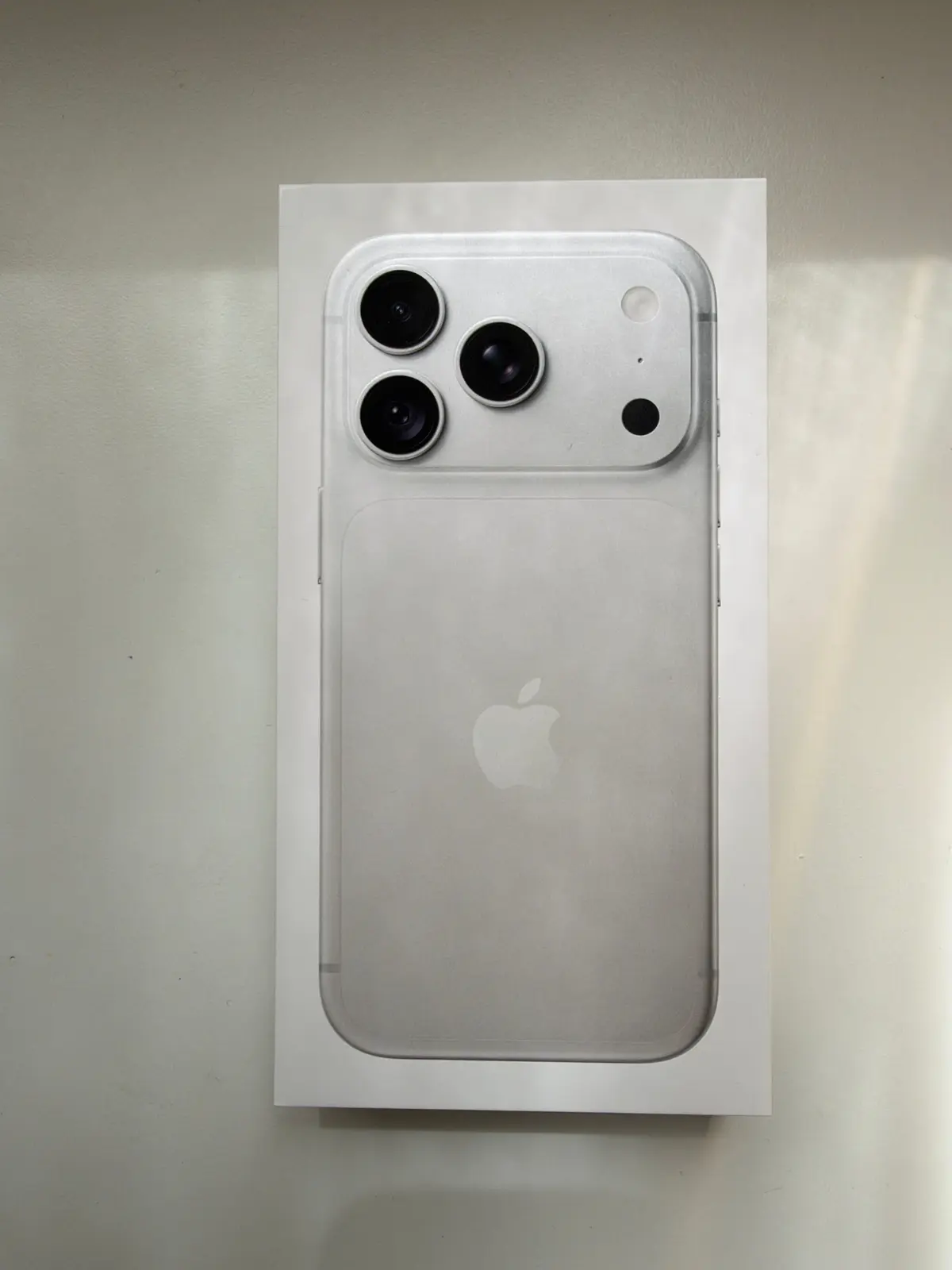 iphone iphone18pro 18pro ガシェット　スマホ　apple アップル