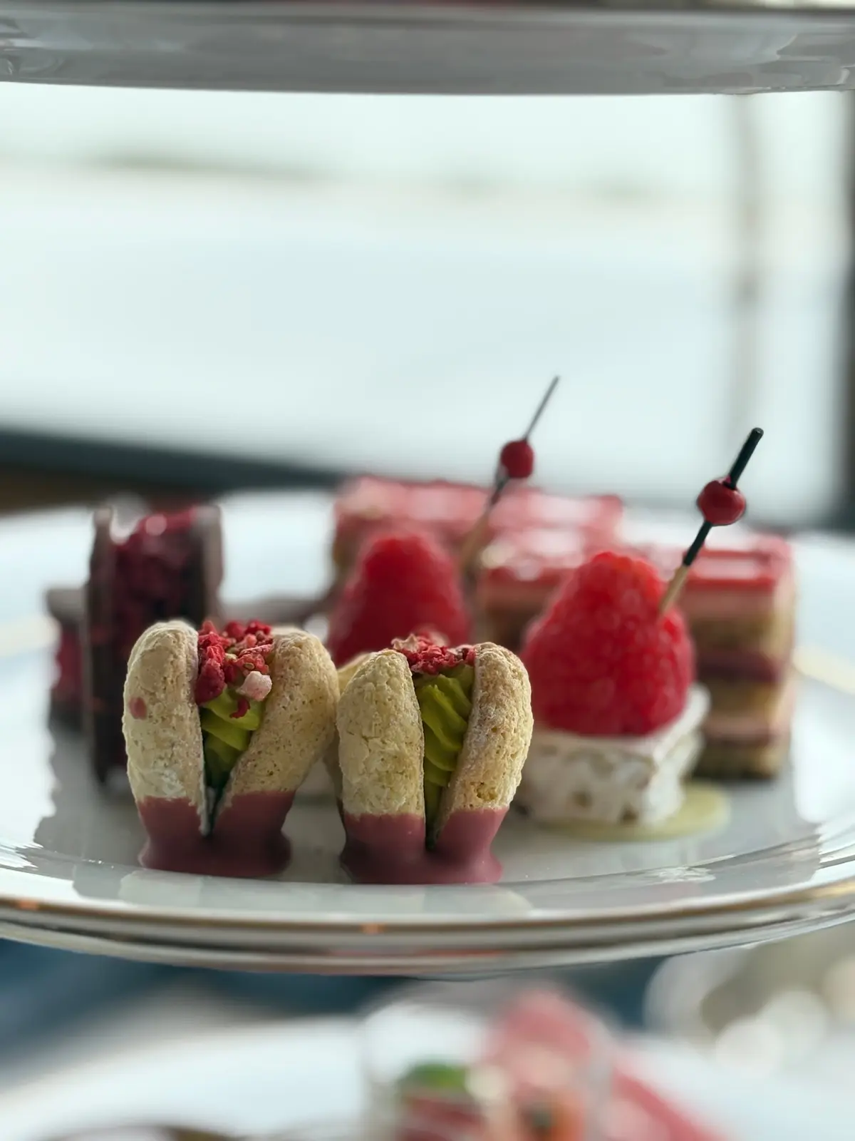 横浜で「絶景とともに楽しむ苺アフタヌーンの画像_6