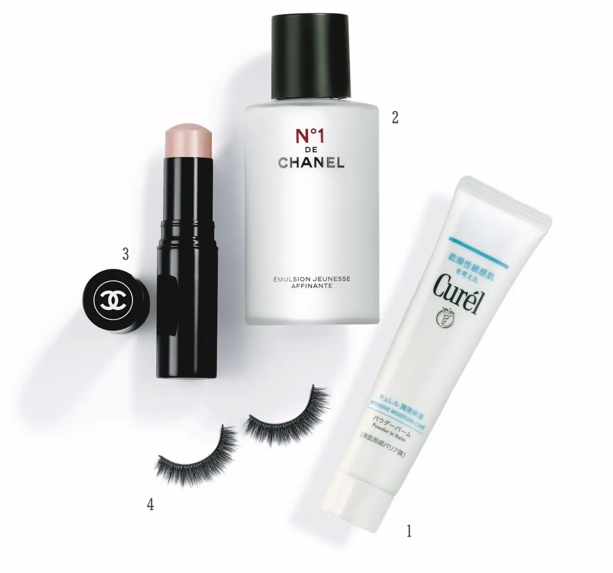 齋藤薫　なぜ試さないの？ なぜ挑まないの？ 実験美容を楽しむと、綺麗の道が劇的に開かれる シャネル　キュレル　つけまつげ