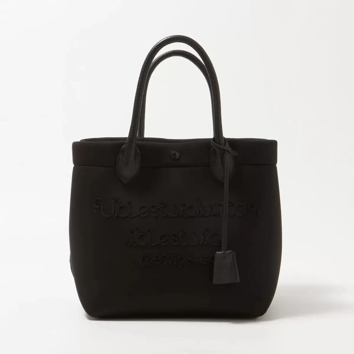 【50代 週末コーデ】レースで華やぎを添の画像_6