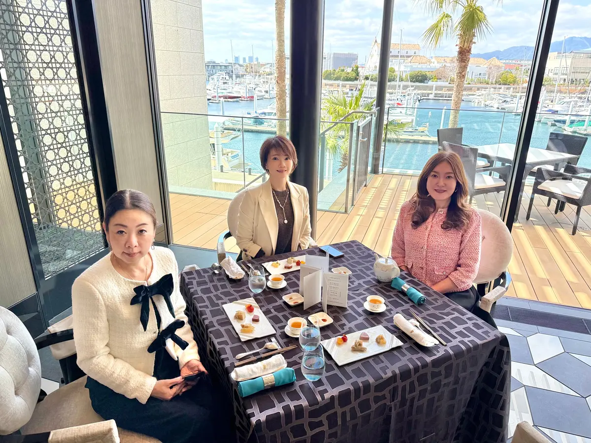 春を感じる大人のピンクコーデで、芦屋ランの画像_17