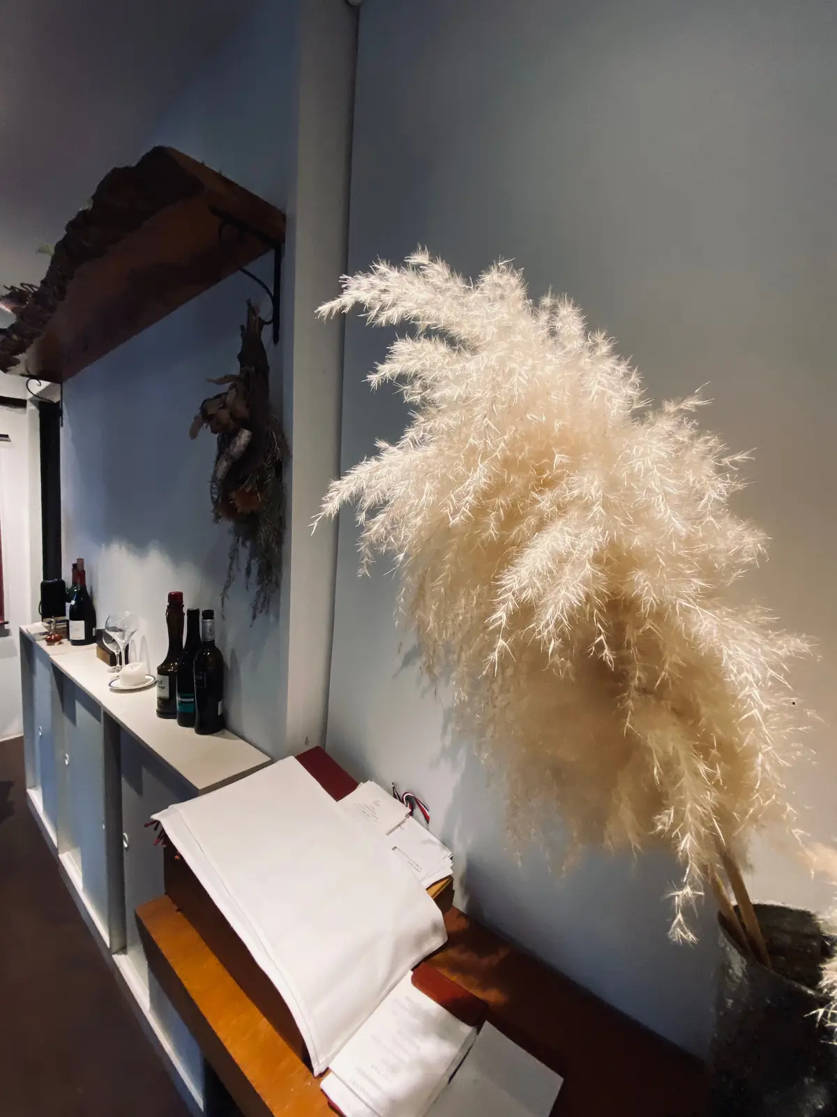 鎌倉 LAINE 店内 インテリア 築90年 洋館 リノベーション 森の邸宅