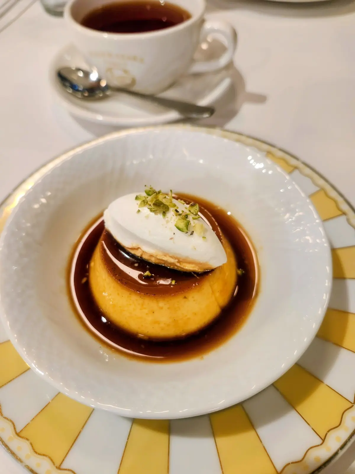 プリン、プリンアラモード、硬めプリン、カフェ、神楽坂、横浜元町、下北沢、日本橋