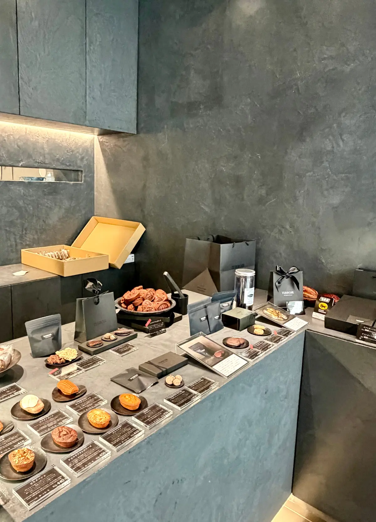 南麻布に誕生。実力派ショコラティエ「TEの画像_2