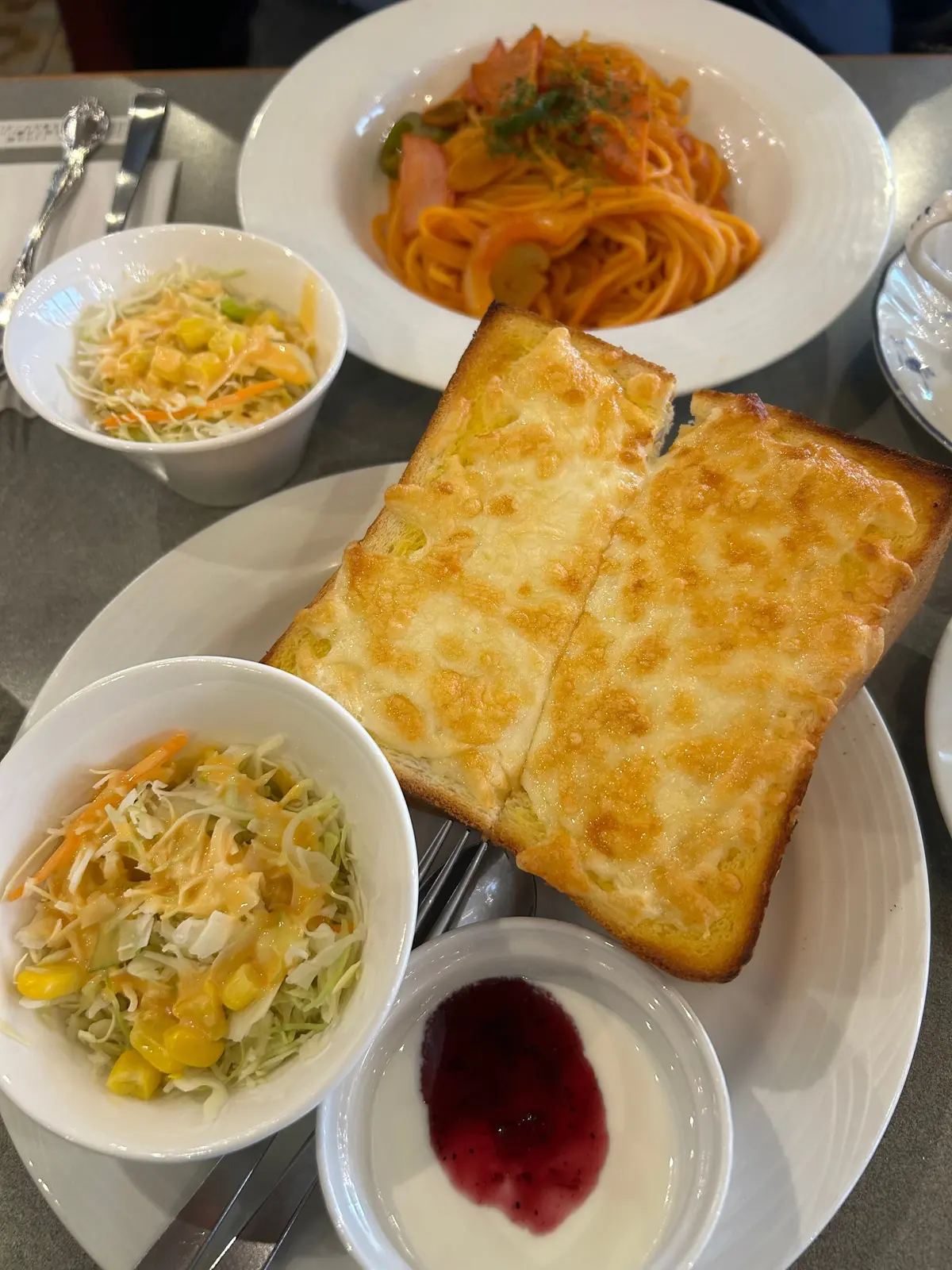 純喫茶　上野ギャラン　厚切りトースト　昭和ナポリタン