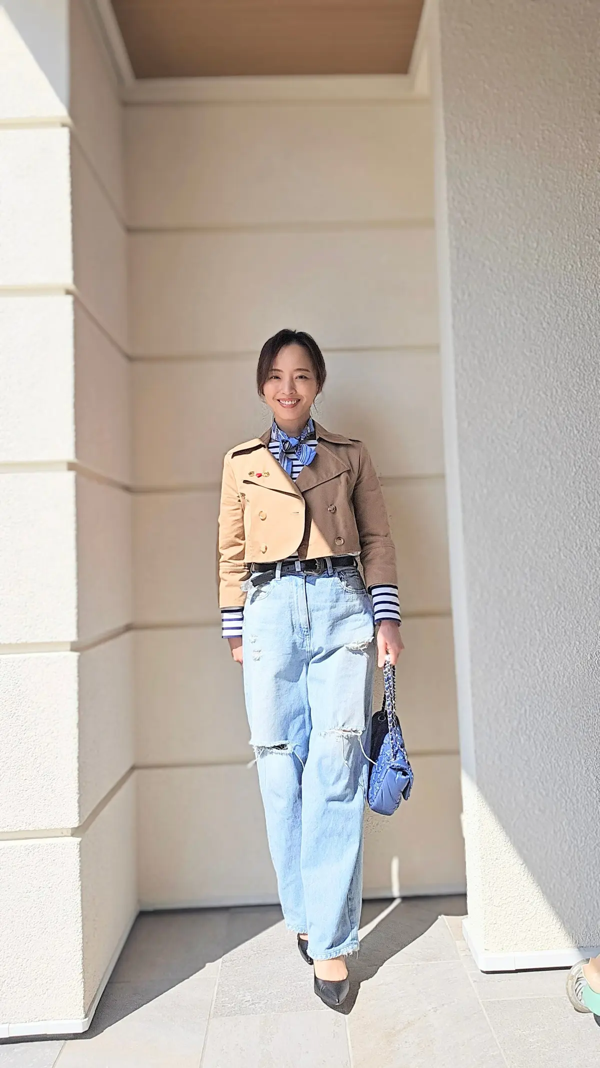 ストライプTシャツ一枚で楽しむ！大人の「の画像_4