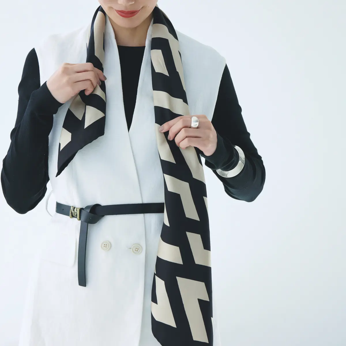 ラルフローレン　スカーフ　左右差を1：3の長さにたらす