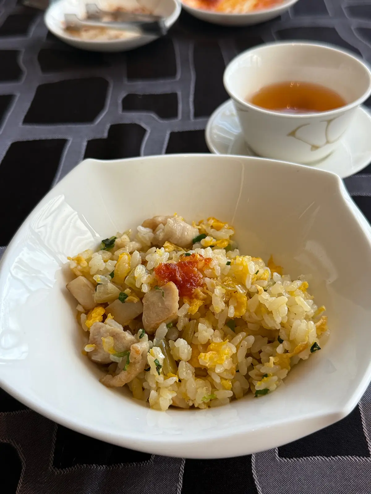 春を感じる大人のピンクコーデで、芦屋ランの画像_14