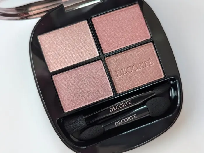 コスメデコルテのアイシャドウを春メイクにの画像_4