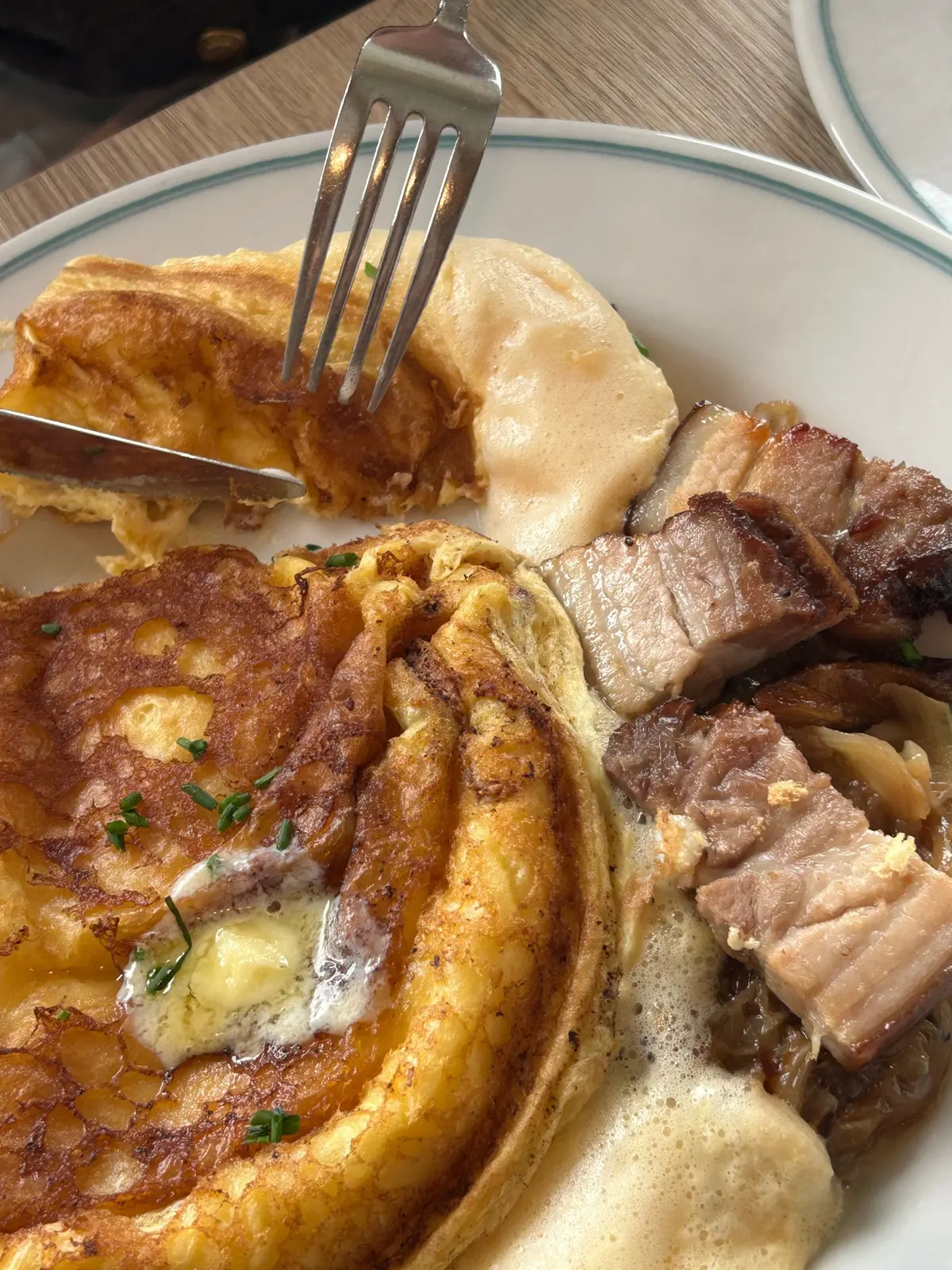 モン・サン・ミシェルで食べたオムレツ。