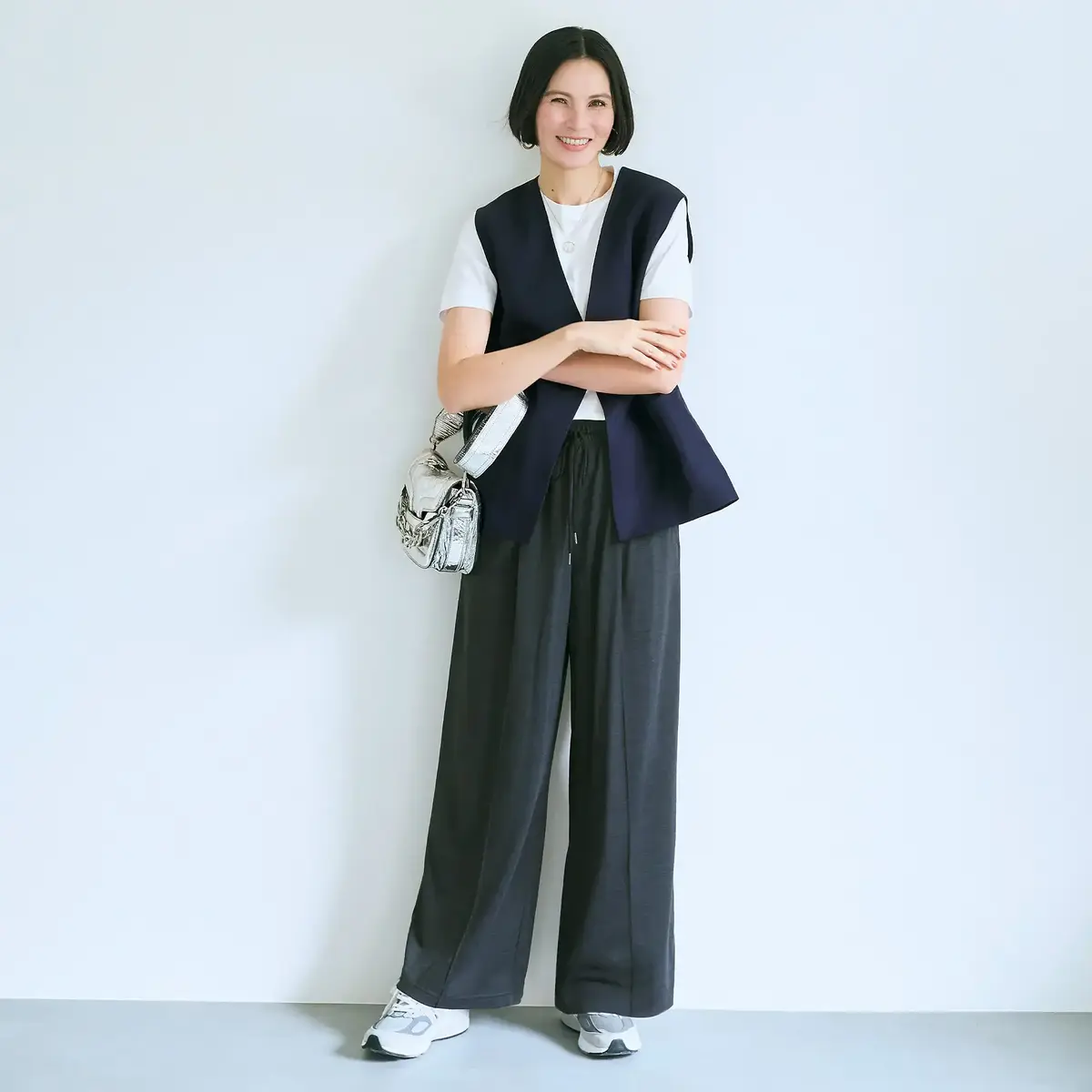 SLOANE×éclat センタータックパンツ