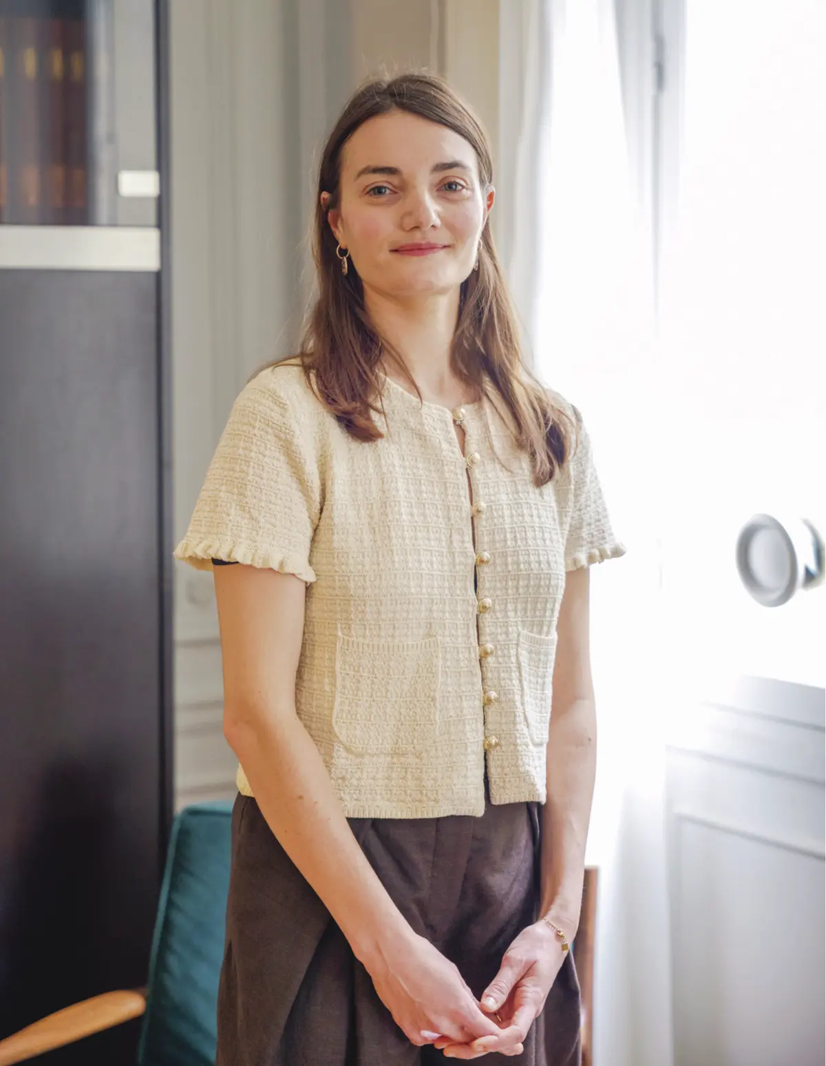 骨盤底筋理学療法士：Ⅿme Chloé Gillouard（クロエ・ジルアール）　楽しく軽やかに、ゆらぎと向き合うヒントがここに。なぜパリマダムは、更年期に悩みすぎないのか？