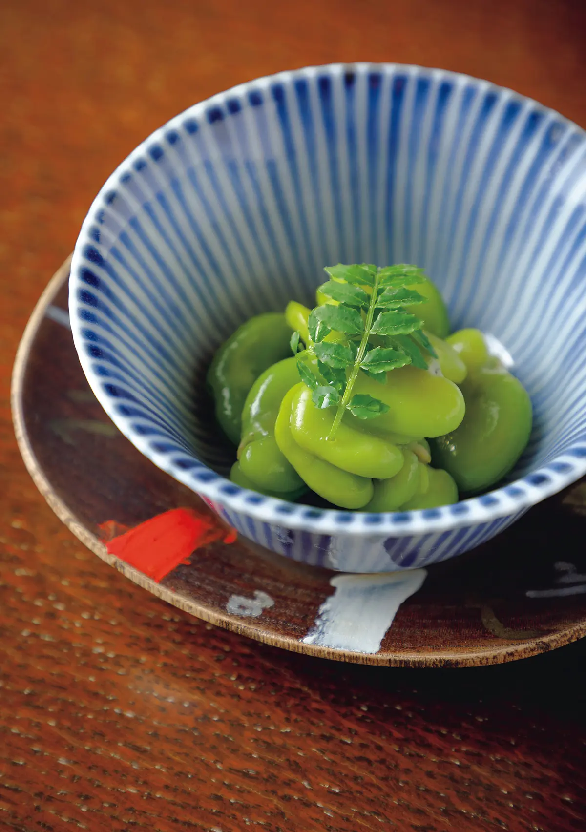 26年から昼のみの営業に。 コースは￥4,000のみ。