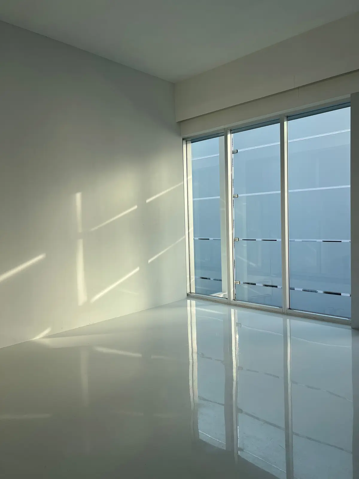 ブラデリスニューヨークとエクラがコラボしの画像_3