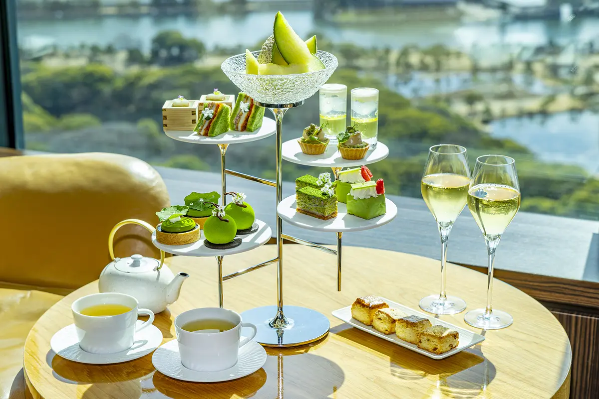 抹茶と香りのアフタヌーンティー  シャンパン セイボリー ボタニカルガーデンコンラッド東京　トゥエンティエイト　
