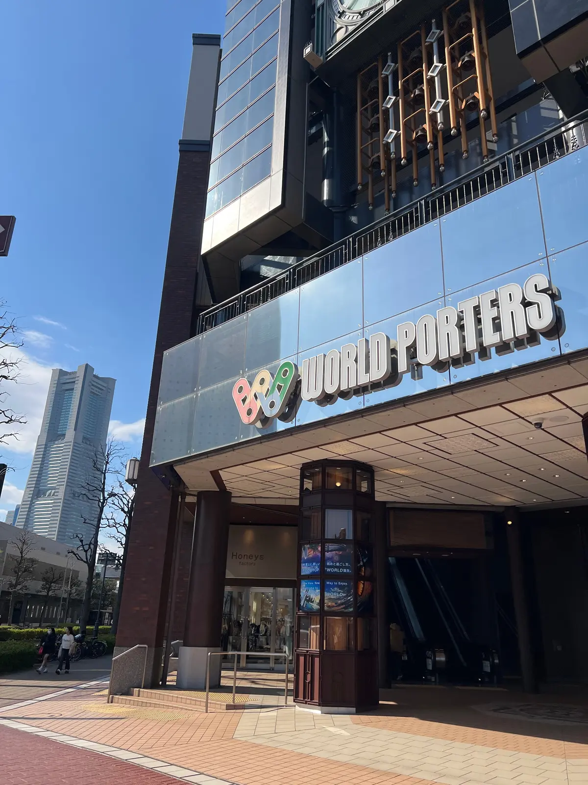 そう、黒ジャケットがあれば大丈夫！の画像_6