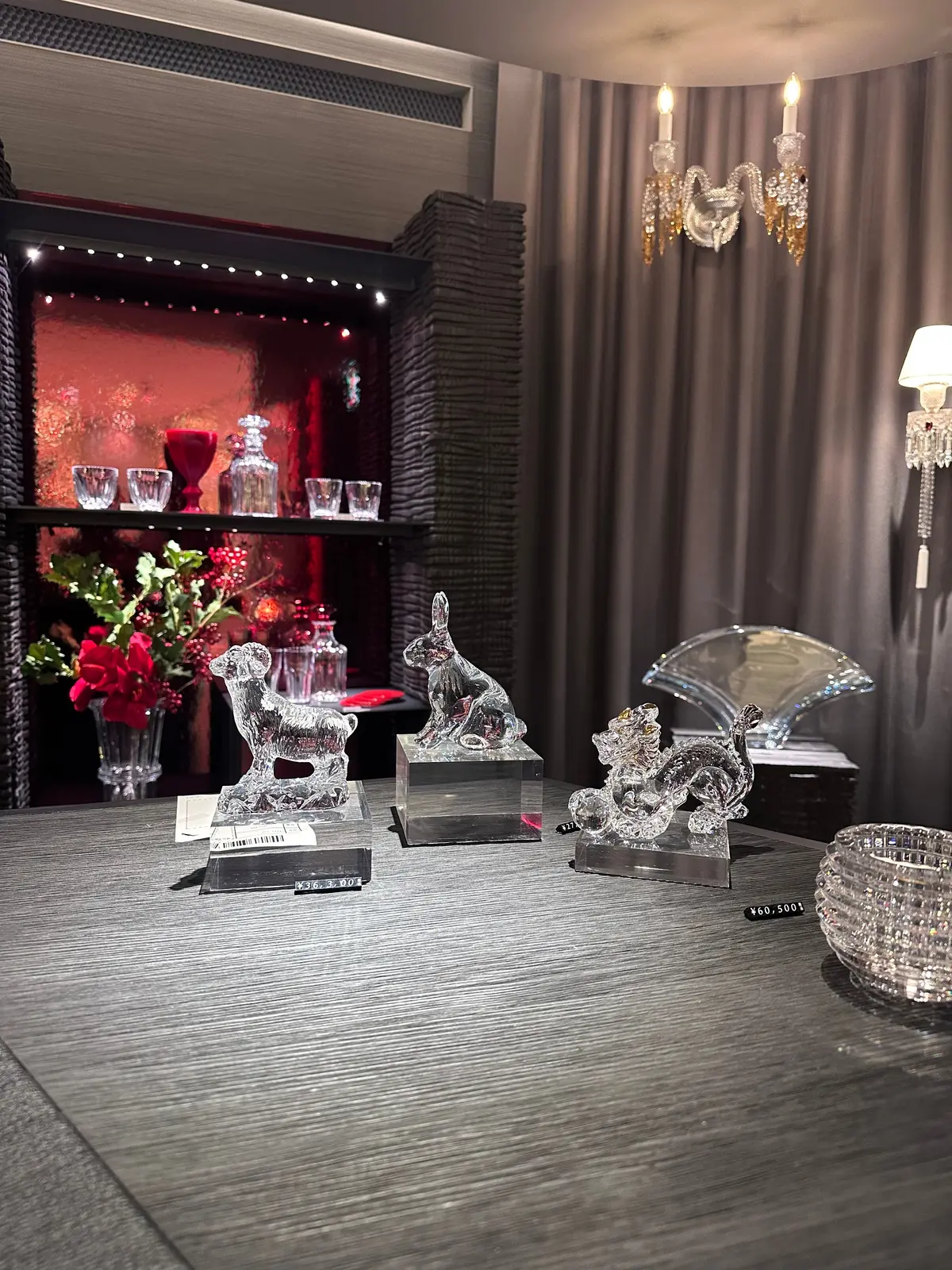 baccaratの招き猫の置物の画像_3