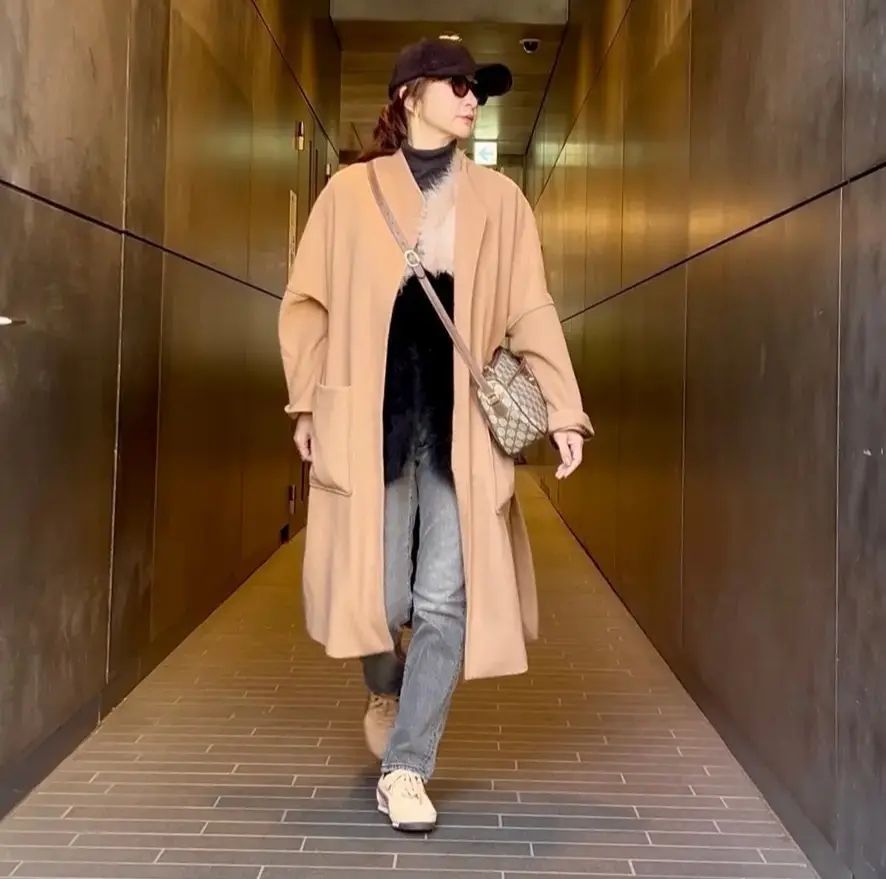 ブラックデニムコーデ　リーバイス501ブラックデニム　チームJマダム・ErikoTさん 