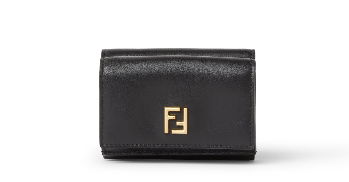 フェンディ　三つ折り財布