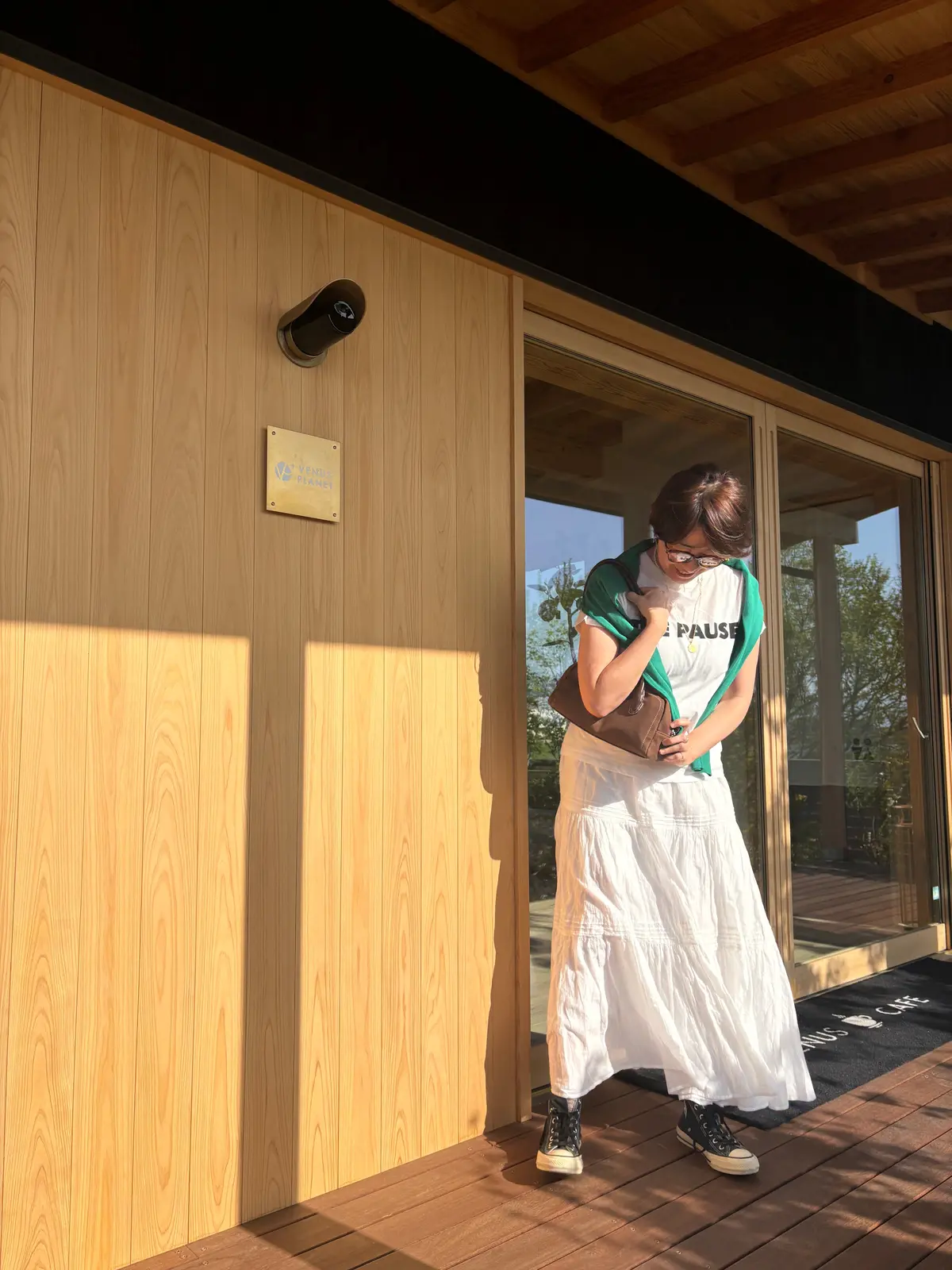 羽織るだけで別人コーデの画像_2