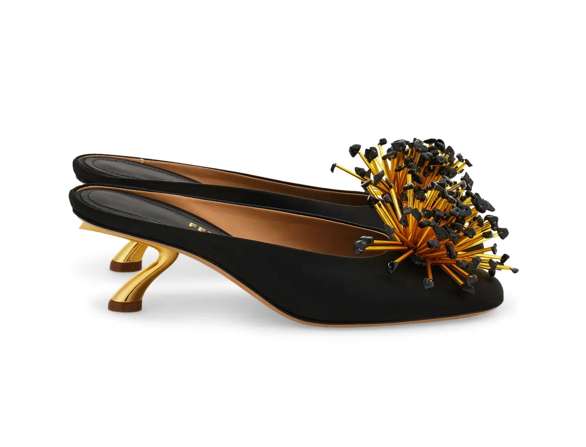 フェラガモ ブラックのミュール