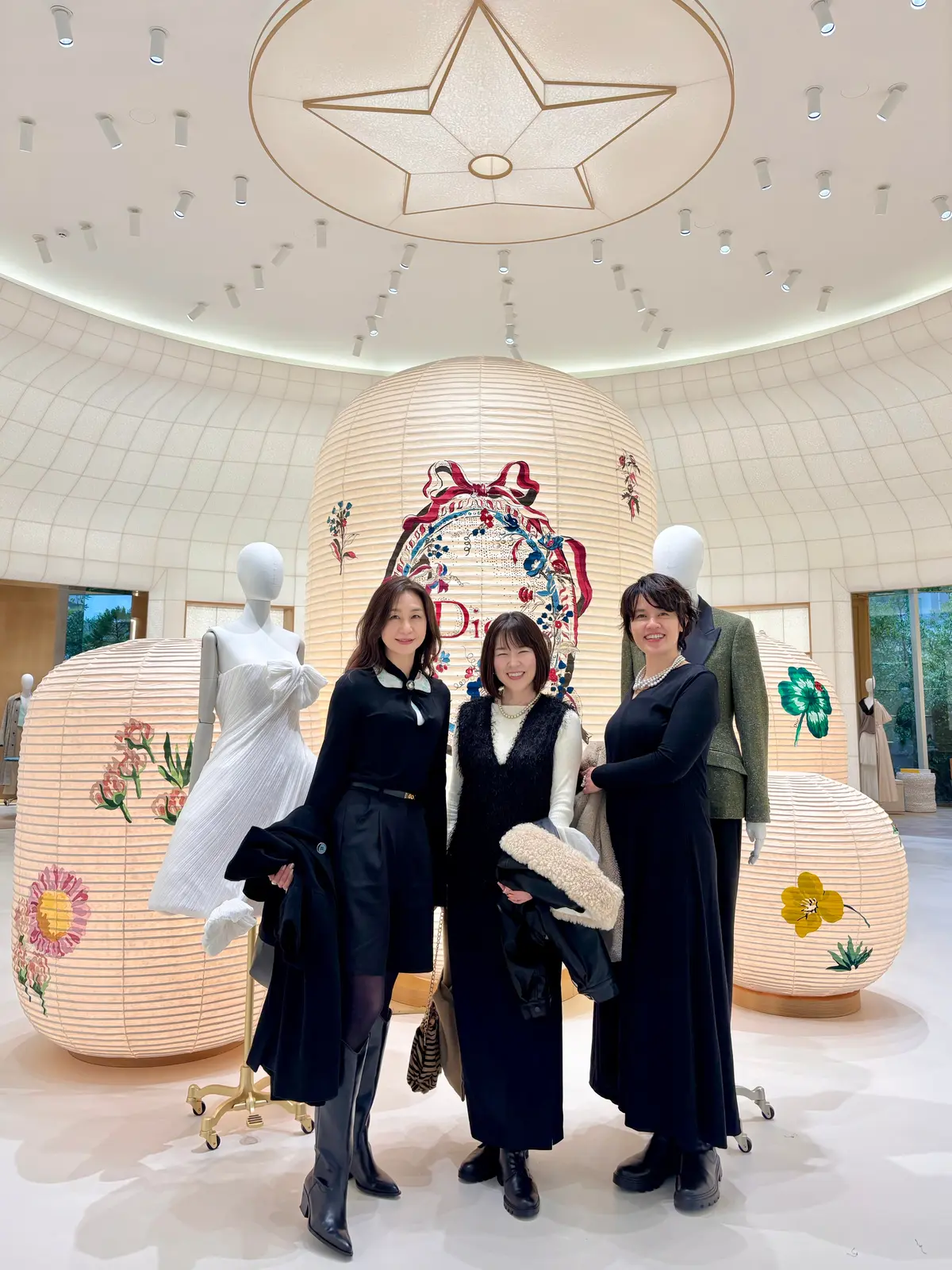 華組の水口宜子ちゃん、お友達のチエちゃんと