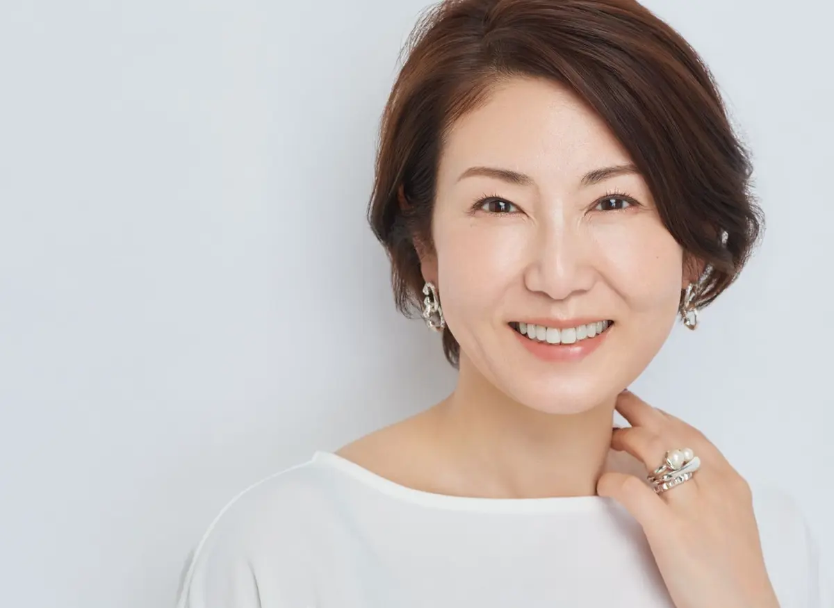 エクラ 華組 小林五月子さん 40代・50代くま消しメイク