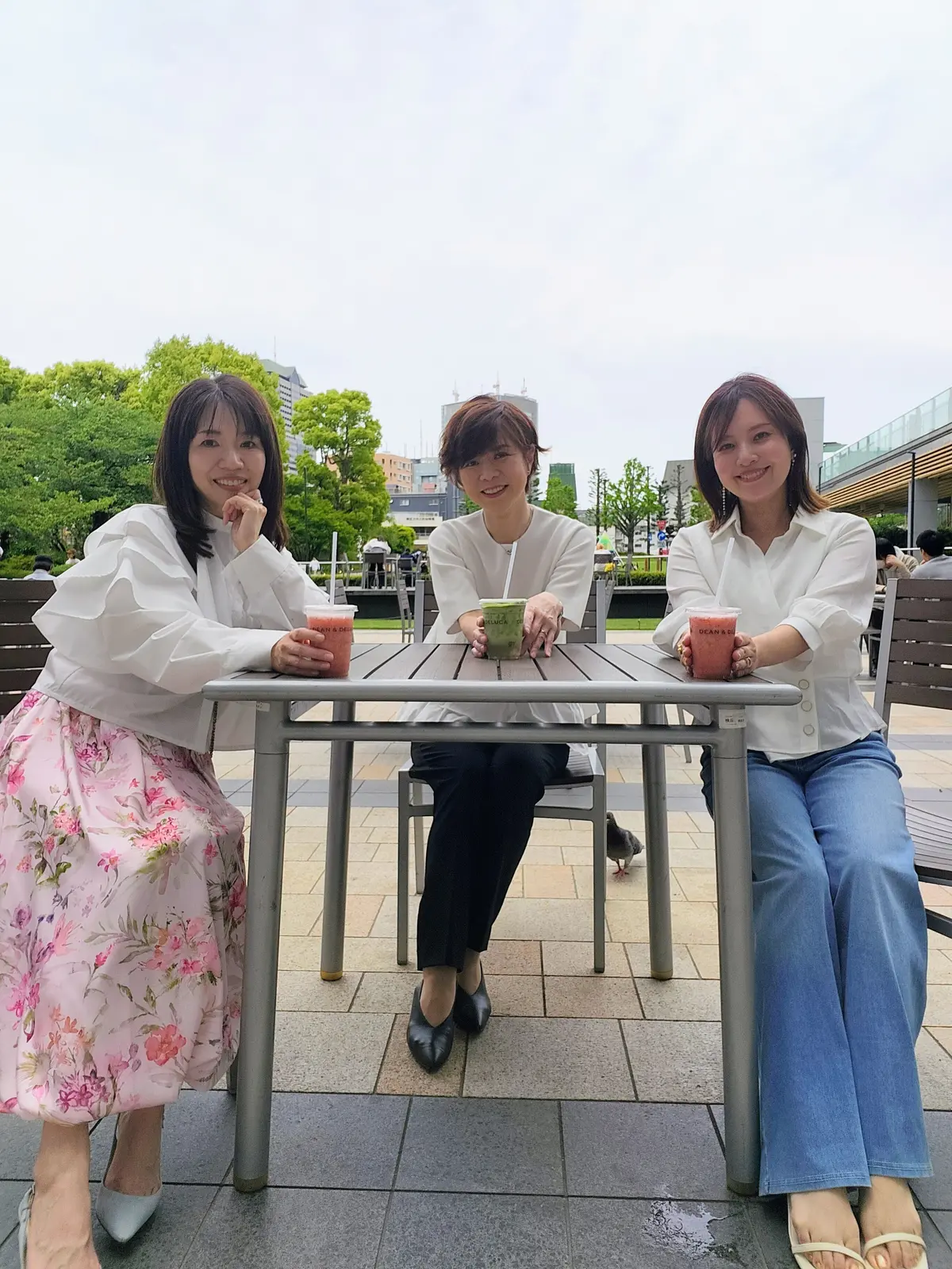 東京ミッドタウン、テラス席、テラスランチ、イタリアン、パスタ、40代ファッション、骨格ストレート、六本木